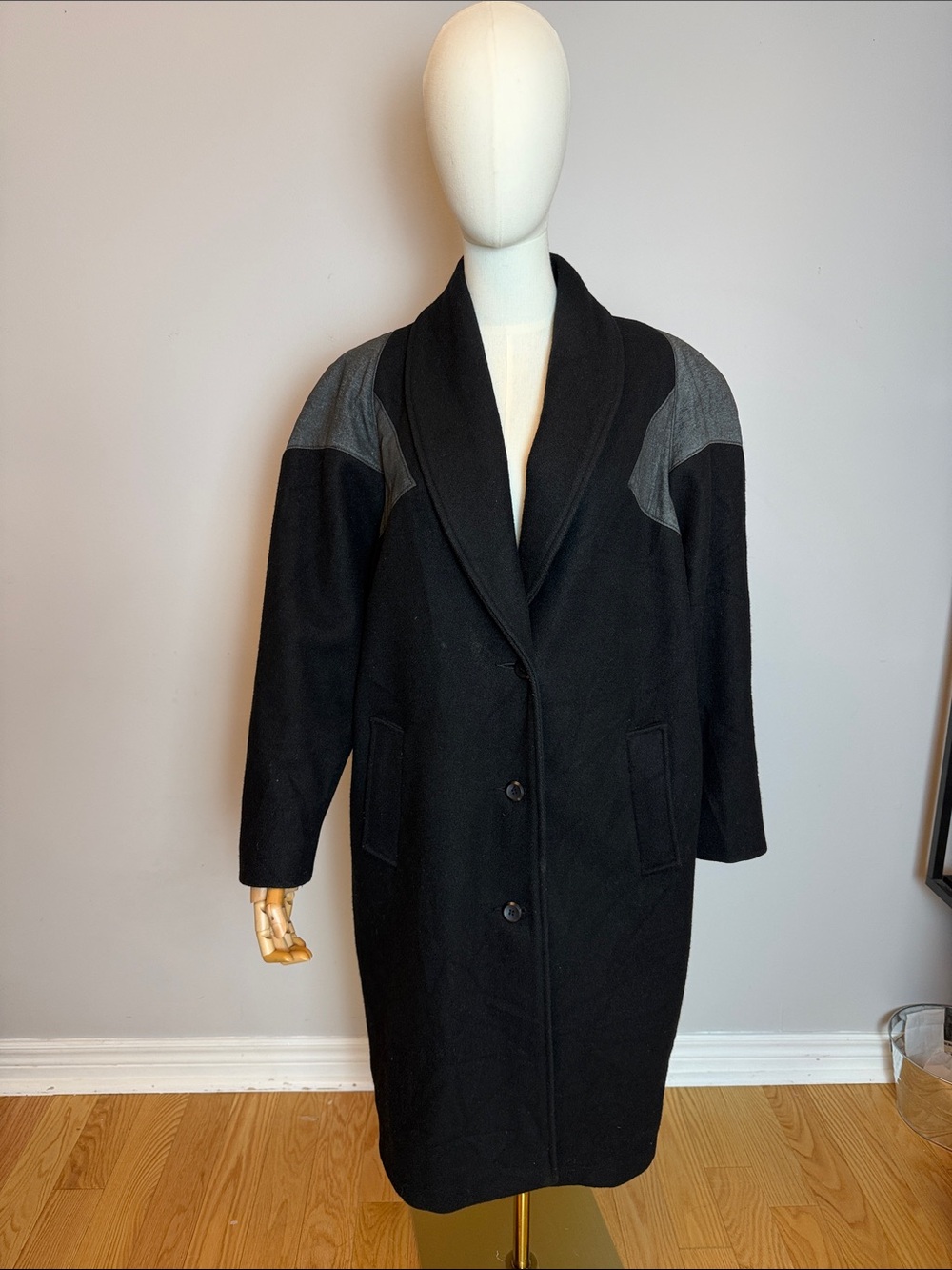 ✨Vintage Niccolini Canada Black Wool Overcoat Grey Suede Accent Shawl Collar XL✨